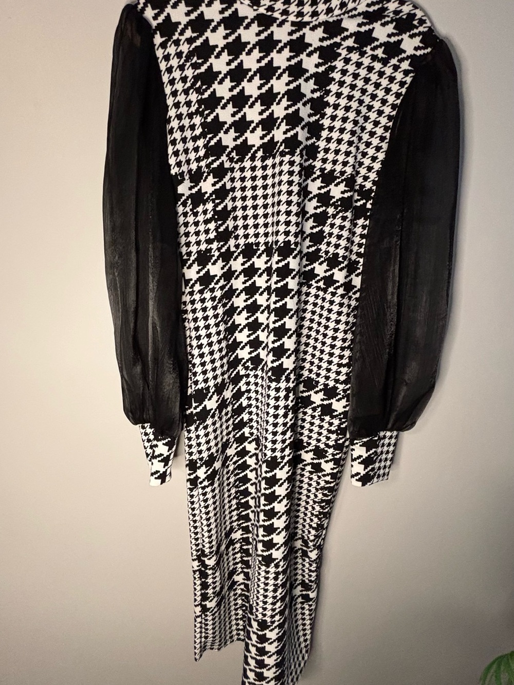 SHEIN Black and White Houndstooth Long Sleeve Dress with Sheer Sleeves